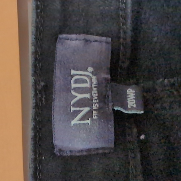 NYDJ Black Skinny Jeans 20WP - Picture 5 of 8